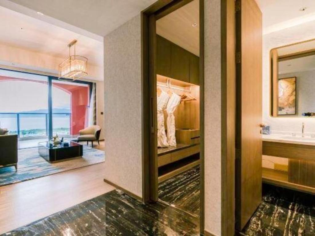 Dolphin Bay Hotel Kunming Extérieur photo
